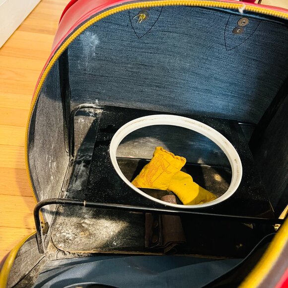 Vintage Colonial Bowling Bag RED Made In USA - Picture 9 of 16